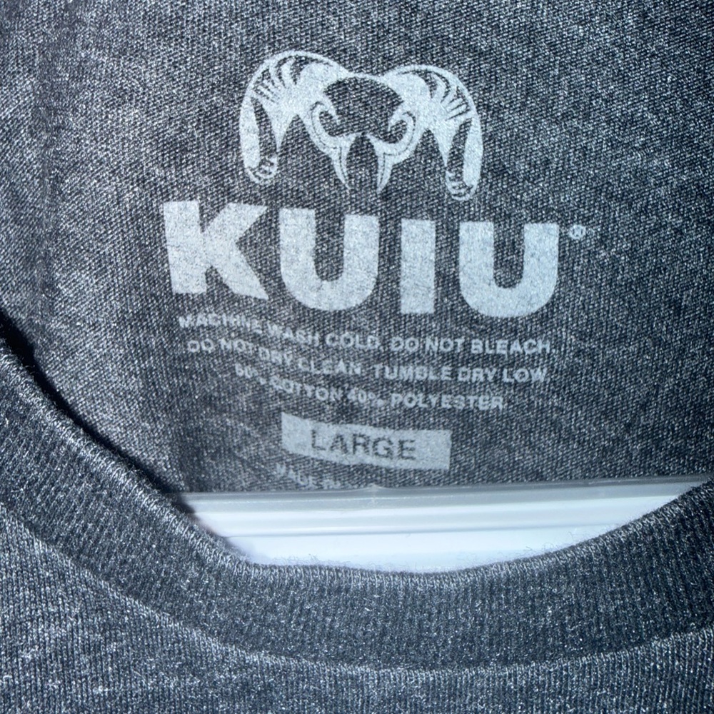 KUIU Men's Charcoal Ultralight Hunting Tee - Picture 3 of 3